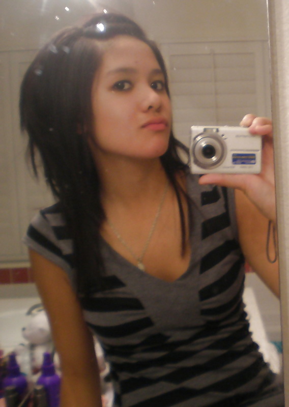 0188 Asian Cutie #40593706