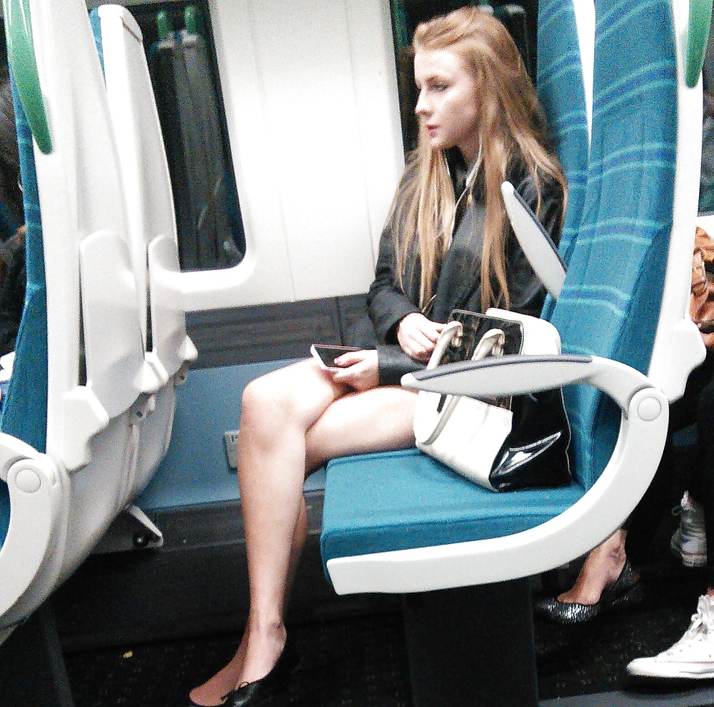 Londonperv's Candids 2014 - Train Perving vol 3 #32823990