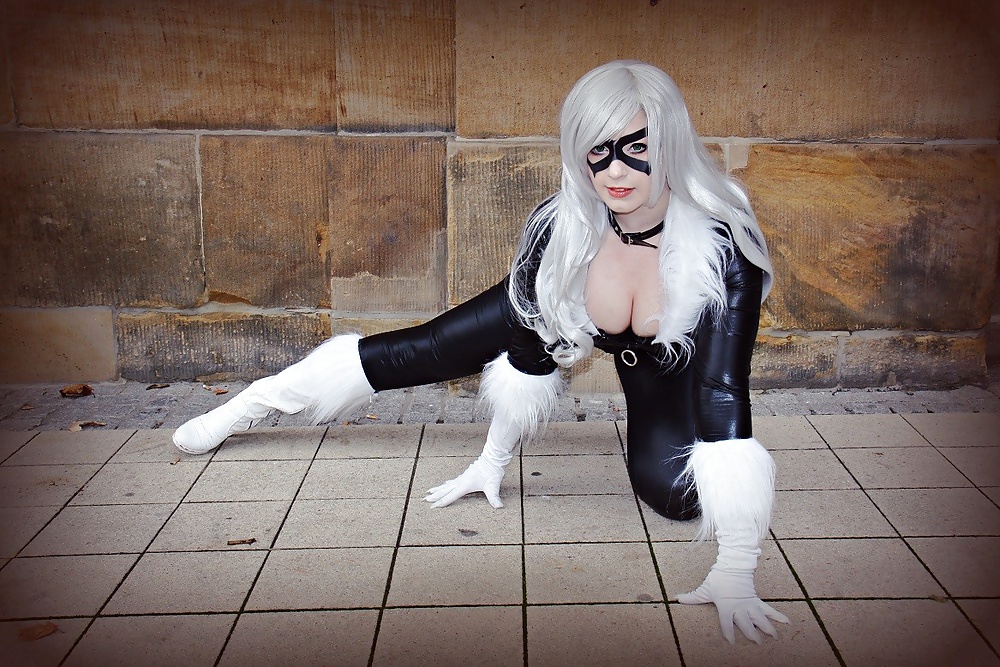 Cosplay #4: kana come gatto nero da marvel comics
 #26803160