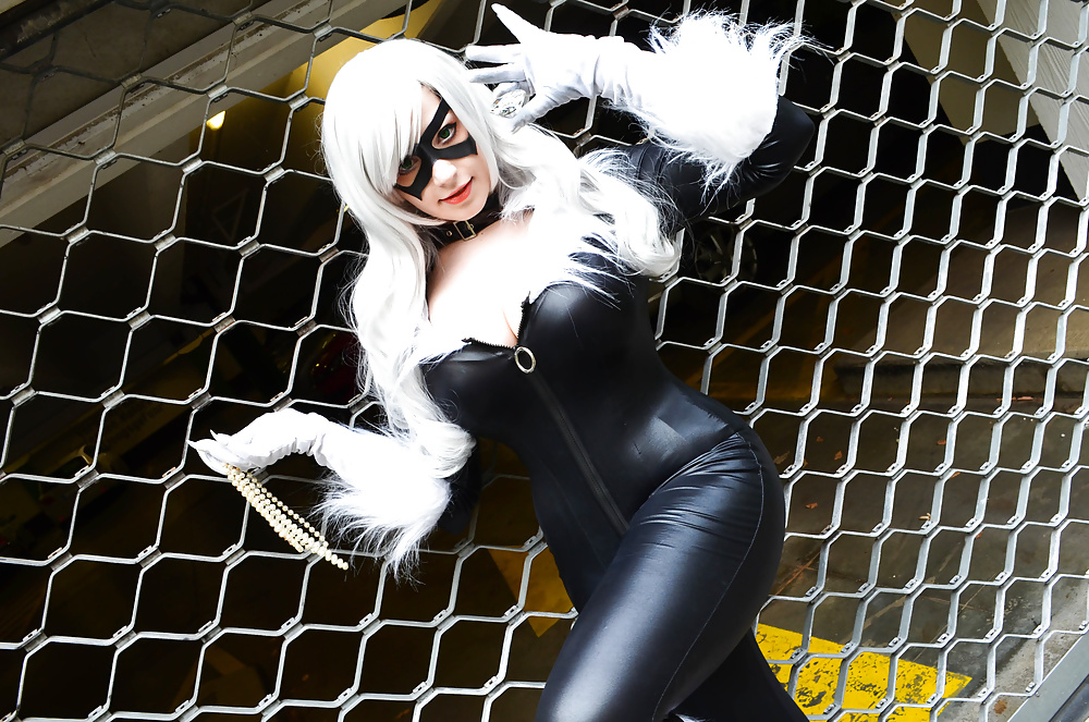 Cosplay #4: kana come gatto nero da marvel comics
 #26803201