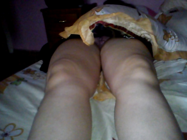 Fille vierge
 #29795107