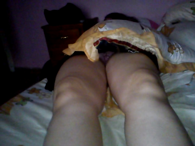 Fille vierge
 #29795112