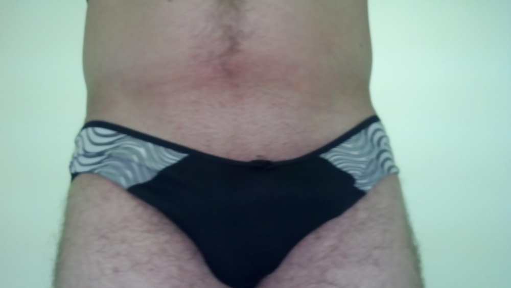 Bragas en el trabajo 
 #36424191