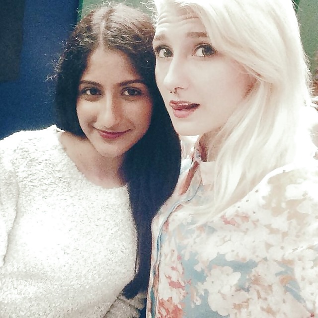 フェイスブックガール：マヌ
 #38792399