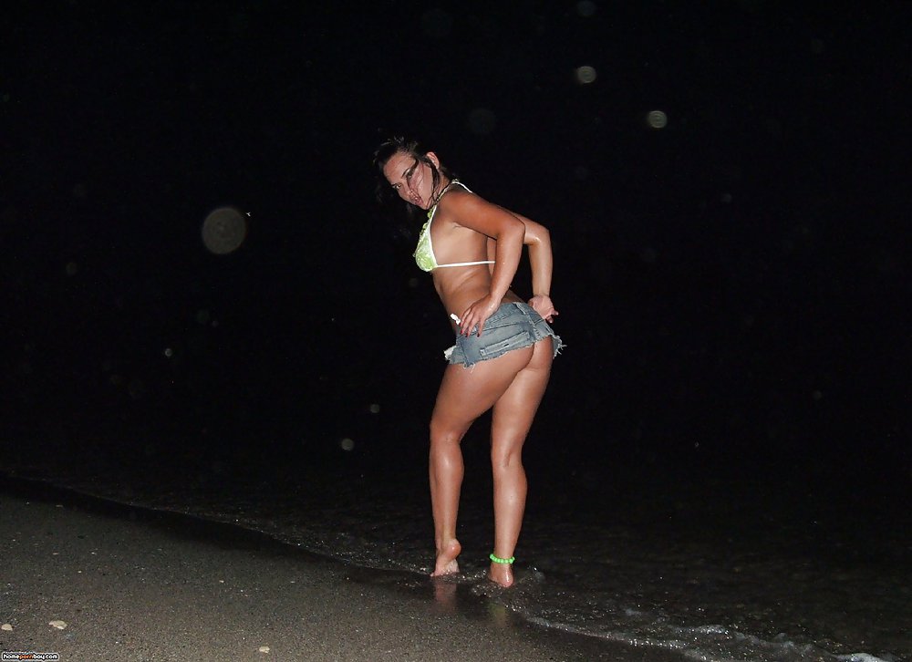 Hot amateur slut wanna be a model