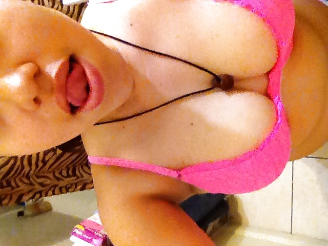 Stolen Pics #23112720