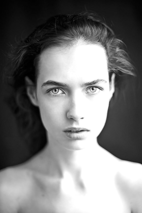 Faces xvi
 #27696717