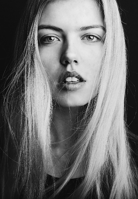 Faces xvi
 #27696734