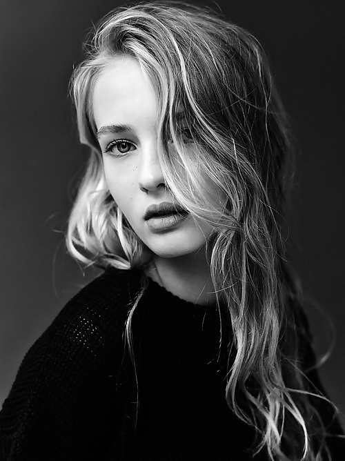 Faces xvi
 #27696926