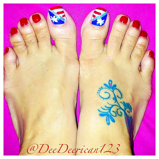 Dee Dee's Plump toes and soles #29987321