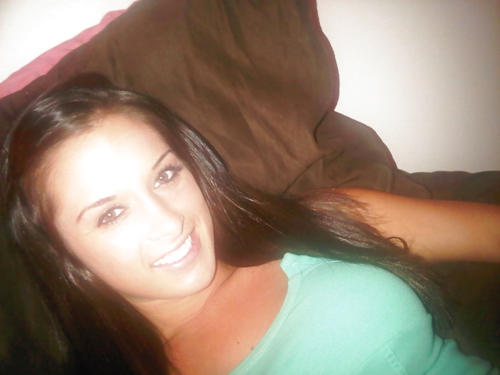 Sexy zoey
 #32353047