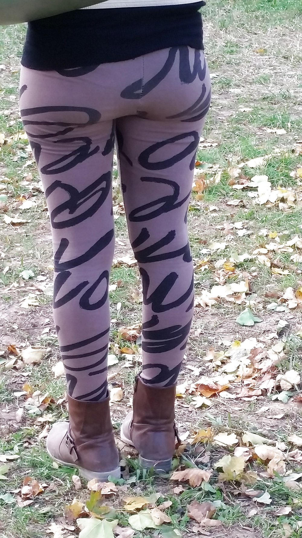 Troia in leggings  #30255047