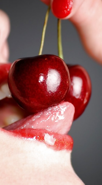 Just cherries ..... what unbridled imagination ... #40396089