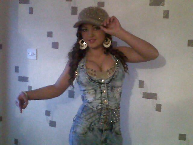 Seguir pajeando a las gitanas
 #35253286