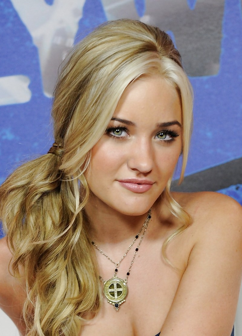 Michalka #28667588