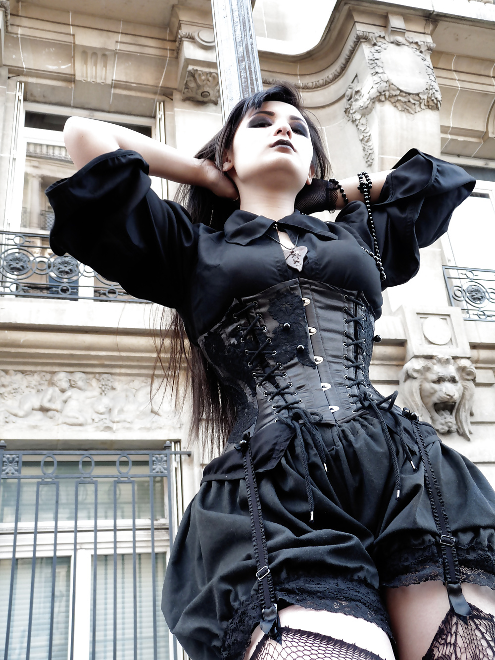 Une Touche De :) Goth #28274100