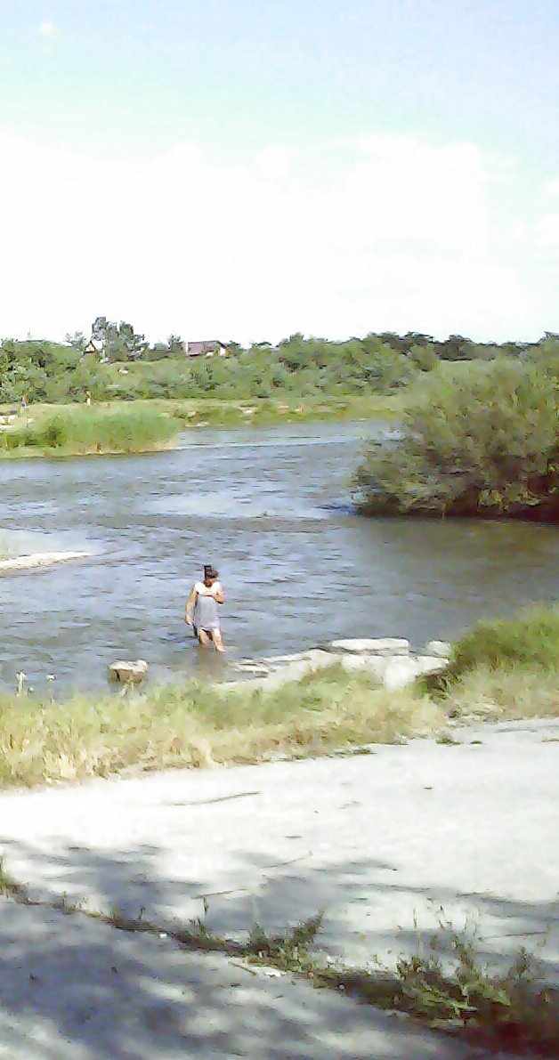 Picnic de espionaje, la pesca y el país viejo + joven rumano
 #35654855