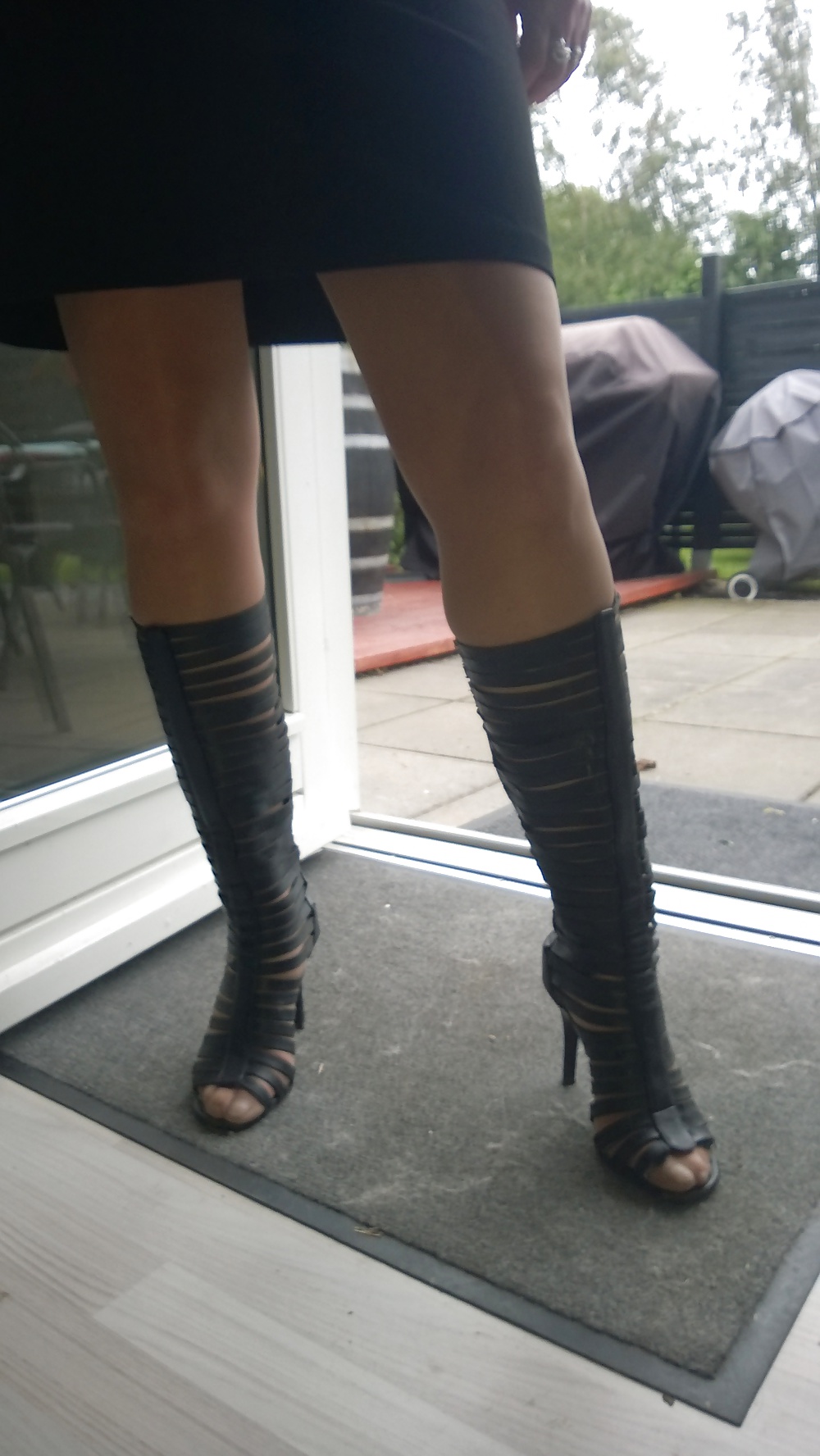 Upskirt tan stockings