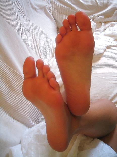 Sexy Bare Feet Teens #29540125