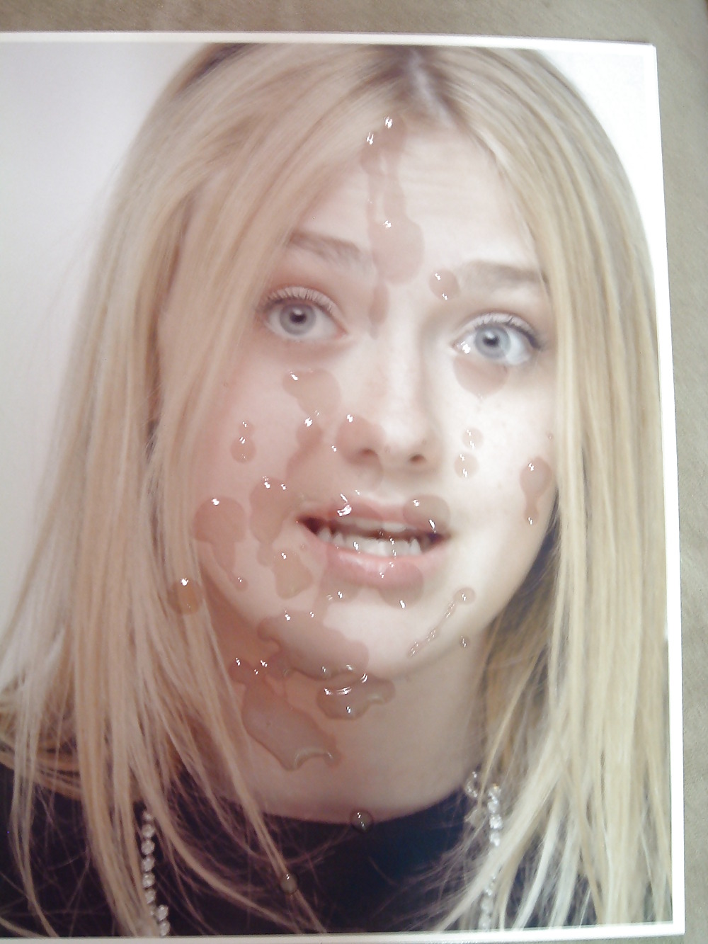 Dakota fanning 1
 #23265515