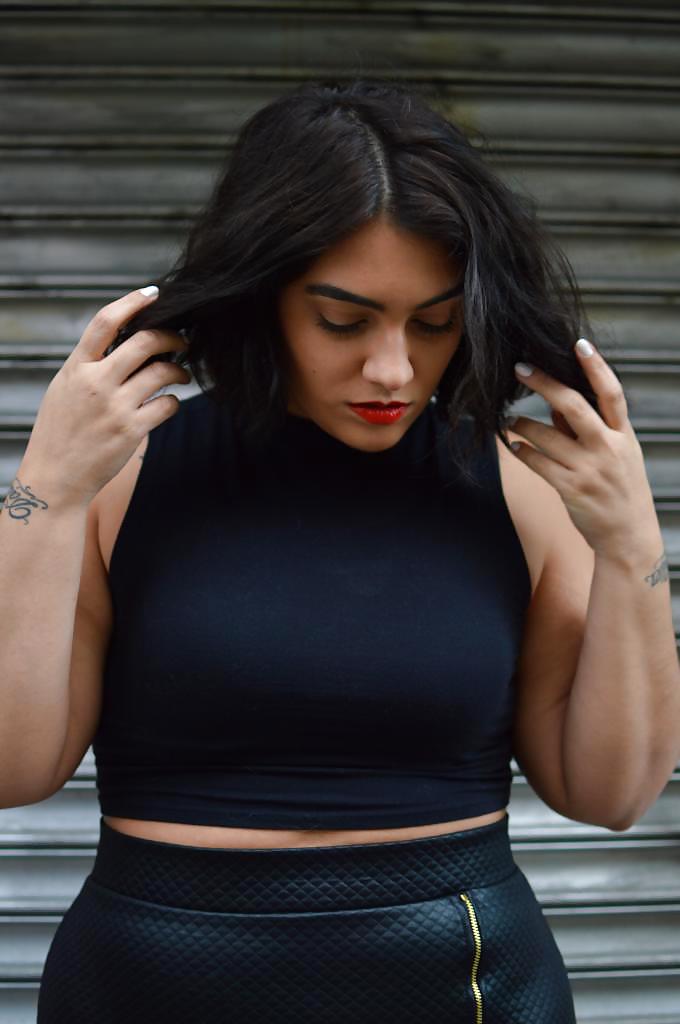 Nadiaaboulhosn15
 #25189137