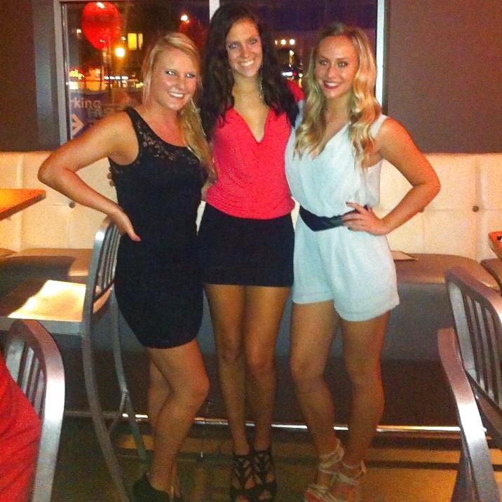 Rubia universitaria zorra en bikini - parte 3
 #31019948