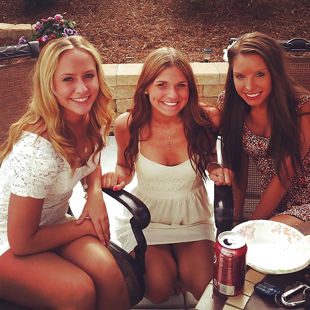 Rubia universitaria zorra en bikini - parte 3
 #31019976