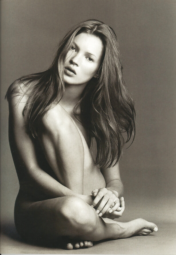 Kate moss
 #28449583