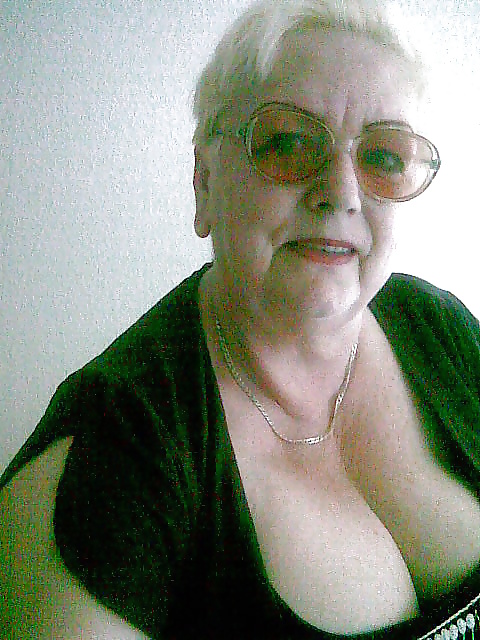 ältere Frauen, Elegant Und Sexy #27701391