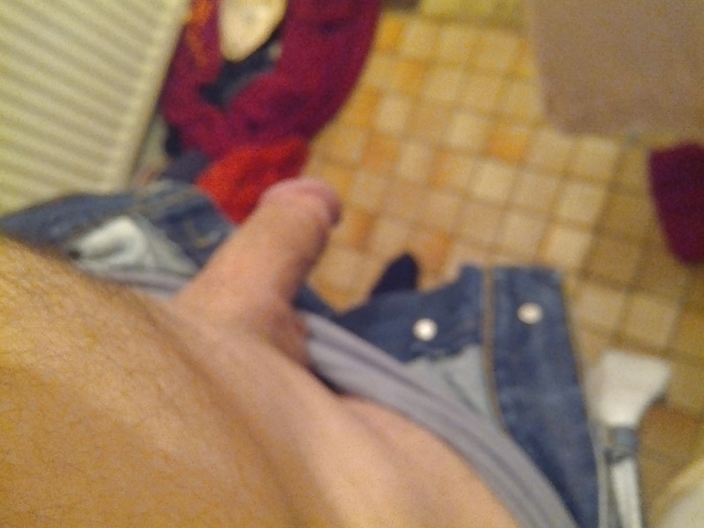Muschii 
 #28218172