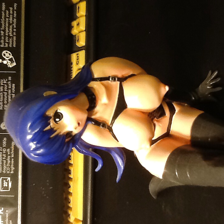 Todavía más
 #33047368