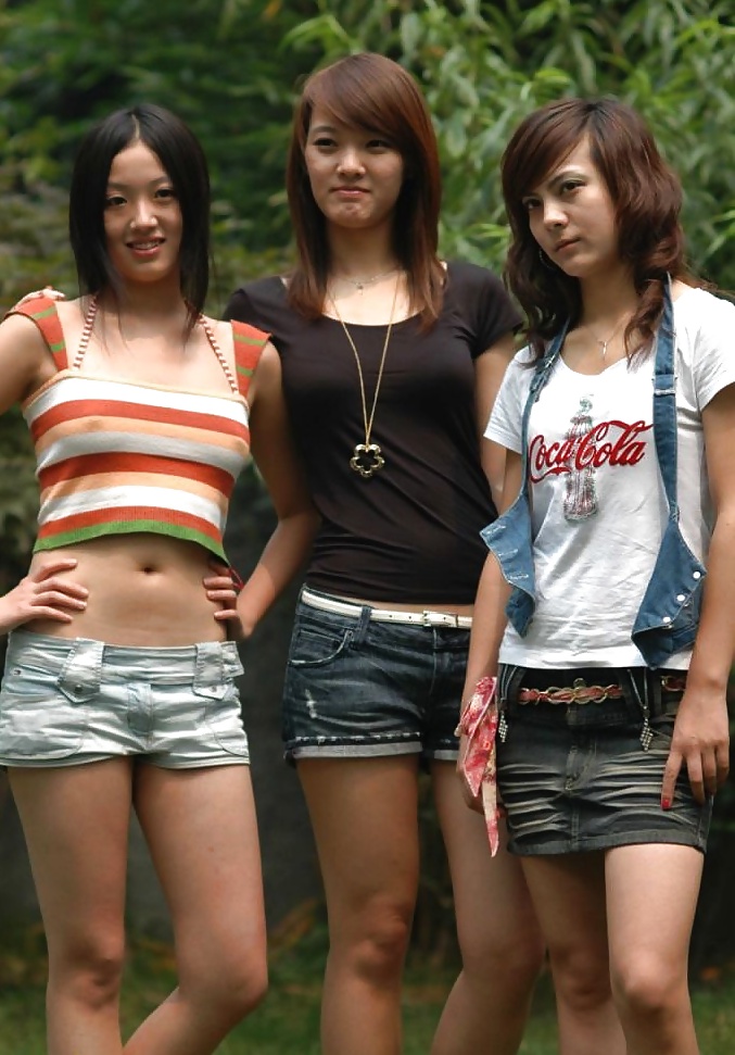 Chinese Models #32817999