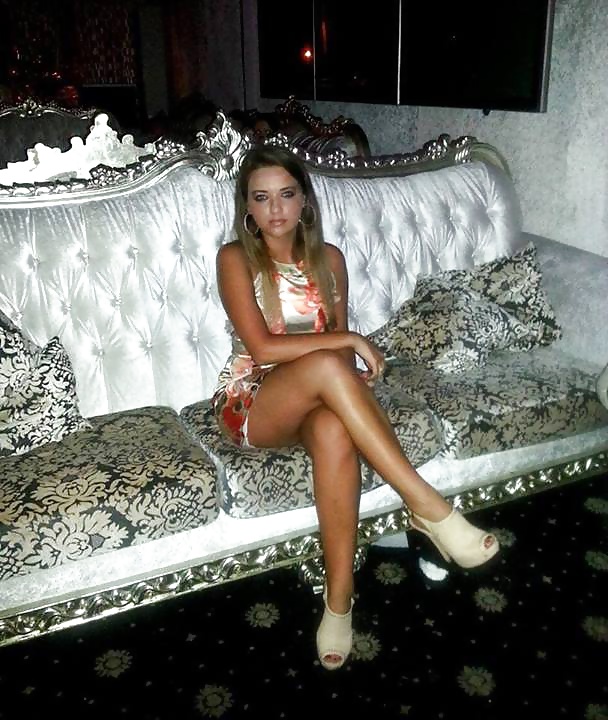 Caliente rumano
 #27124593