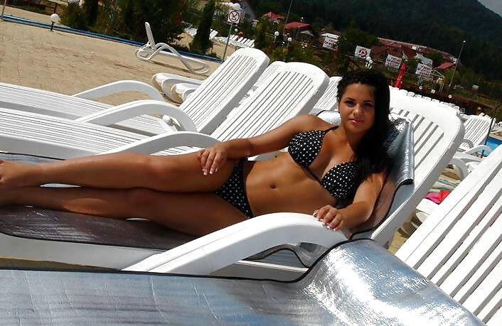 Caliente rumano
 #27124690