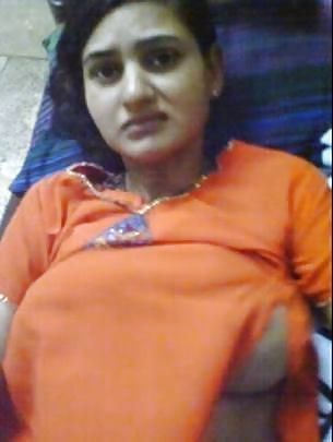 Scandalo di una ragazza Baloch con il cazzo del desi
 #23951171