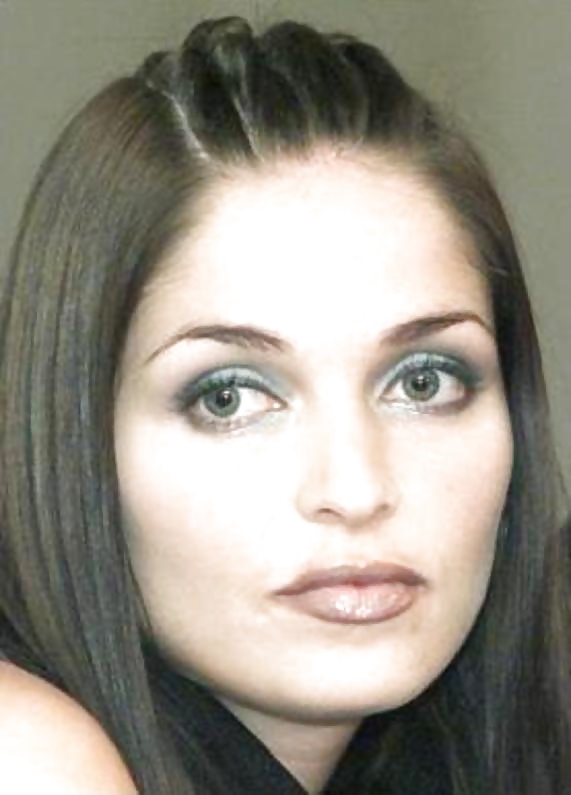 Los corrs
 #33089916