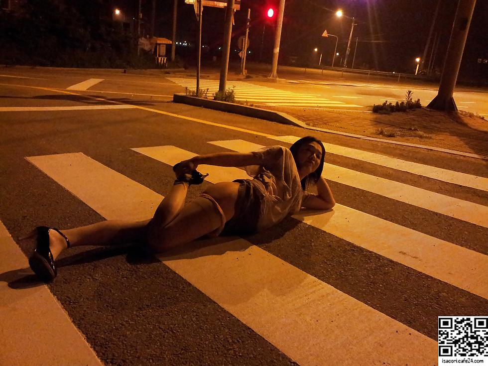 Lying in the middle of the night on the road #27982718