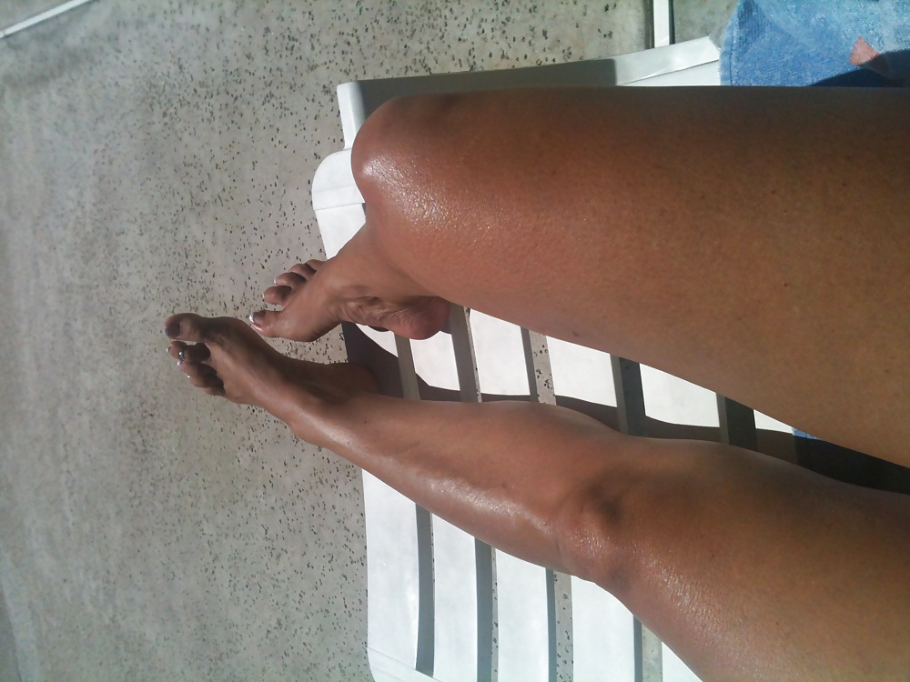 Tanned summer legs and feet #27655494