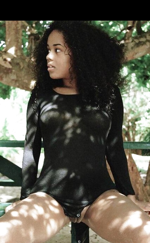 Upskirt 1
 #25136979