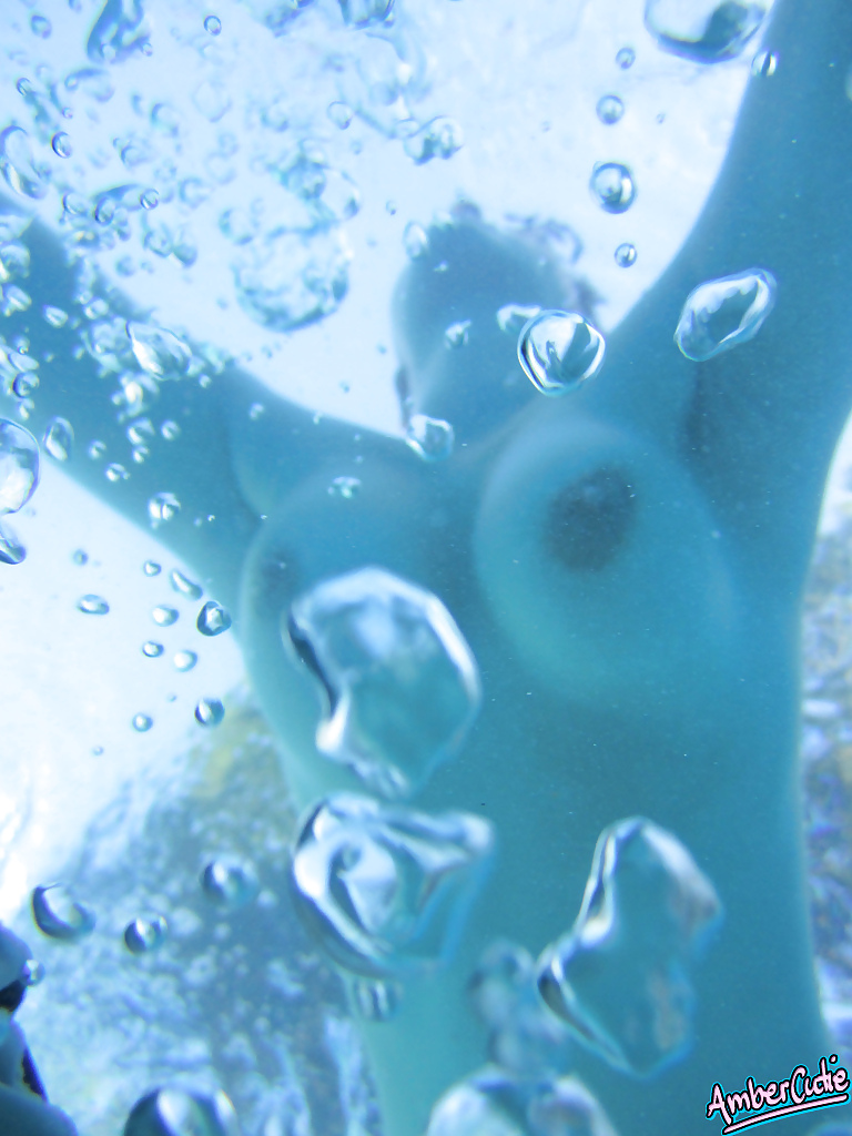 アンバー
 #35971915