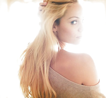 Laura Vandervoort #31123817