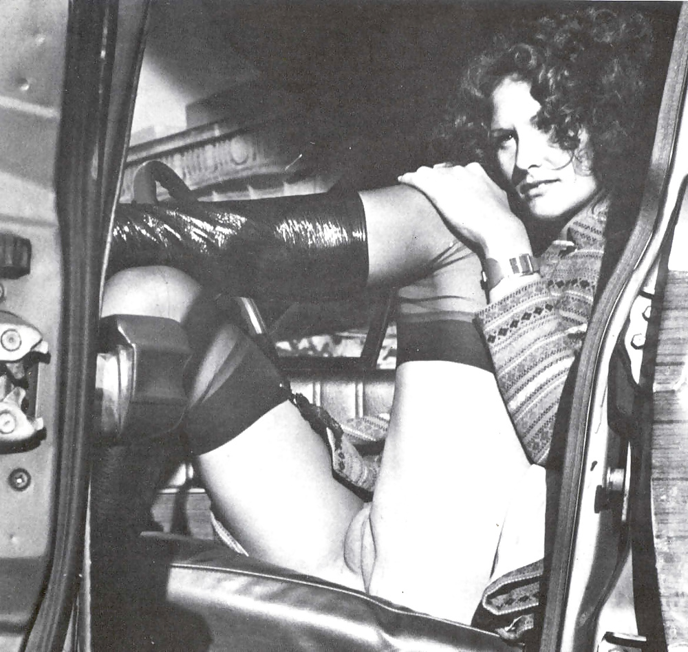 Linda Lovelace - Uncommon Scans from early 70's