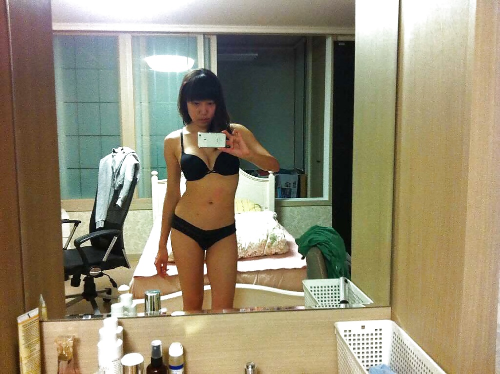 プライベート写真の若いアジアの裸の女の子26台湾人
 #39123557