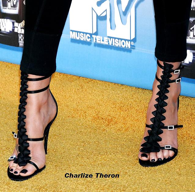 Zapatos sexy de celebridades
 #25082517