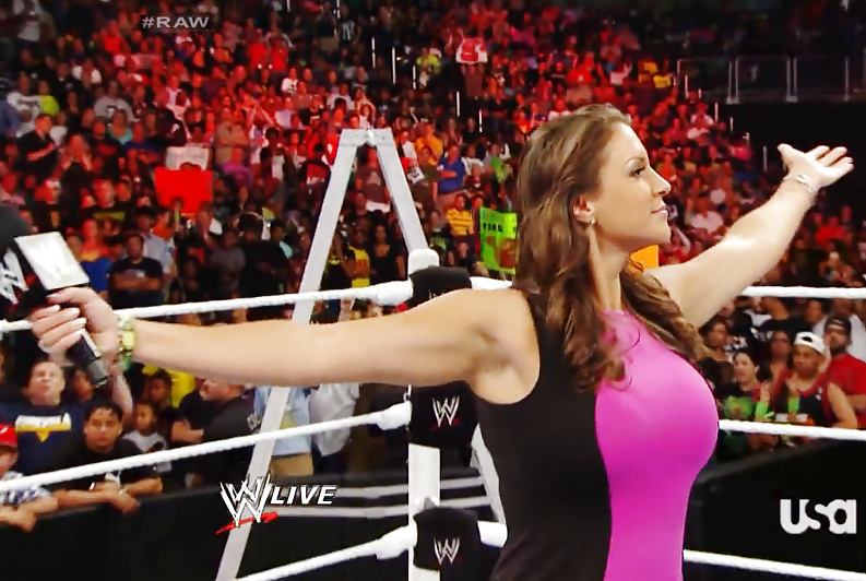 Stephanie McMahon  #30269634