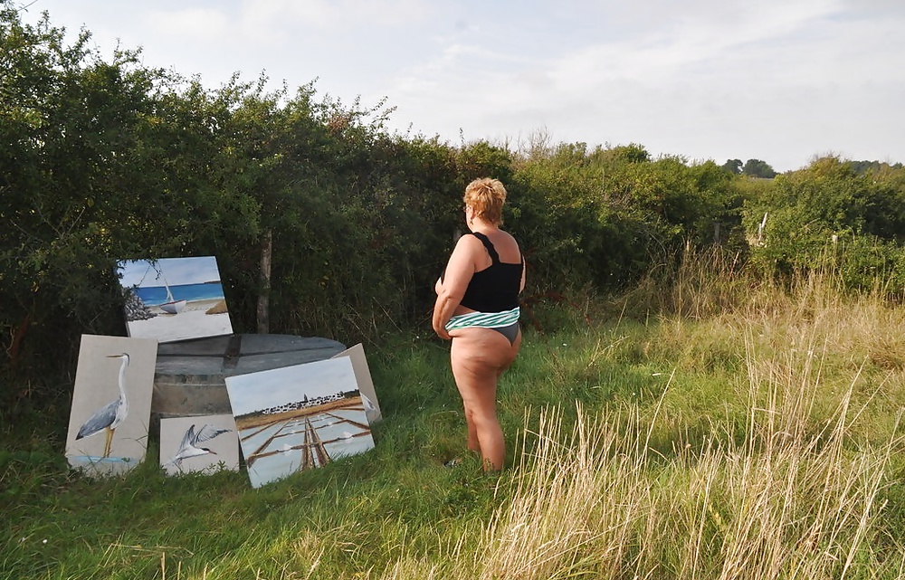 A fan painter #28885210