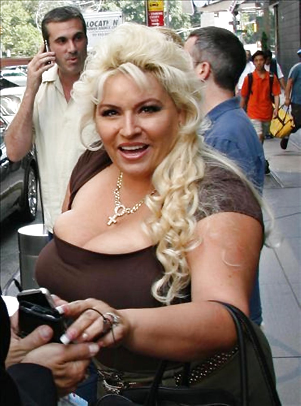 Beth chapman - enorme titted bbw milf bounty hunter
 #39344662