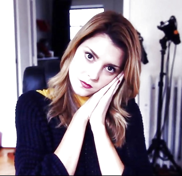 Grace helbig
 #29725134