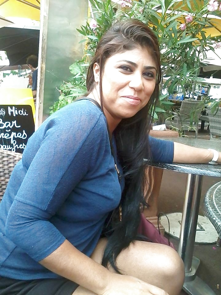 Beurette suceuse
 #32780190