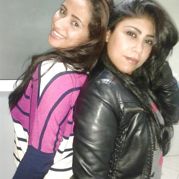 Beurette suceuse
 #32780213